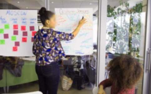 �o(j��)�ɷ���Ă�(g��)�˿��Y(ji��)���ģ����x18ƪ��